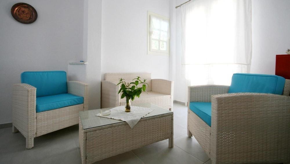 Agnadi Hotel Agia Anna  Exterior foto