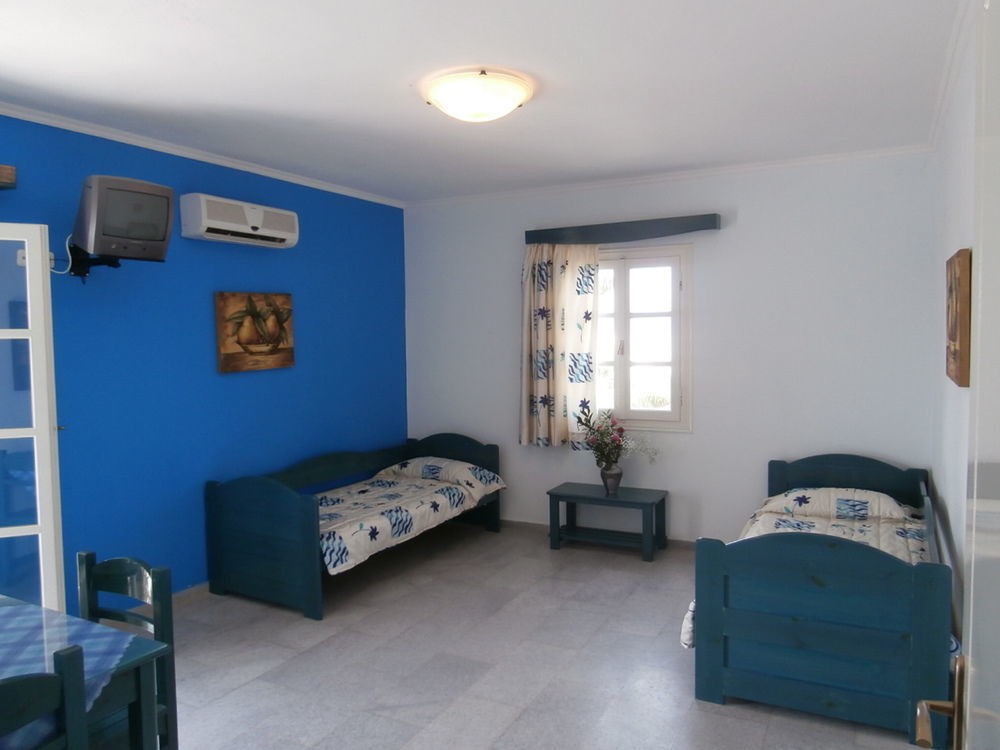Agnadi Hotel Agia Anna  Exterior foto